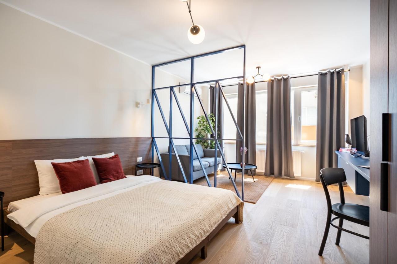 Elegant Studio In The Heart Of The Town بوخارست المظهر الخارجي الصورة