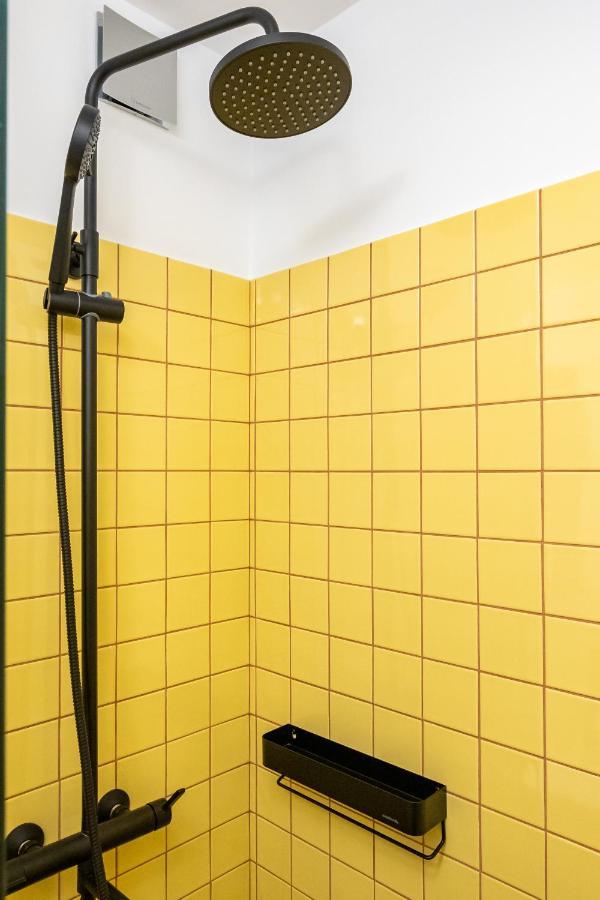 Elegant Studio In The Heart Of The Town بوخارست المظهر الخارجي الصورة